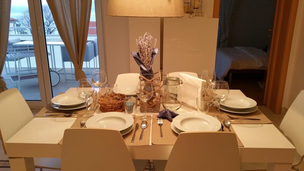 Novi Vinodolski Apartment Ruang foto